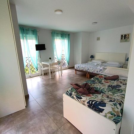 Terrazas De Capuchinos Apartamentos Малага Экстерьер фото